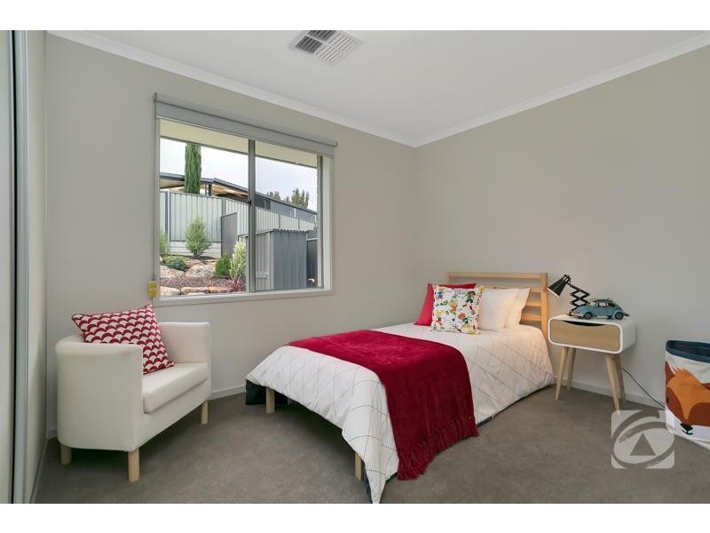 7 Laver Street, Mount Barker SA 5251