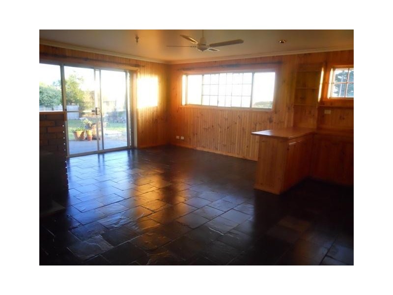 2 Chapel Street, Milang SA 5256