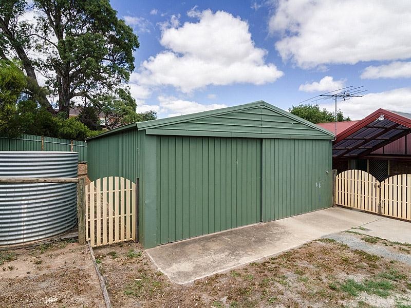 24 Dalmeny Drive, Mount Barker SA 5251