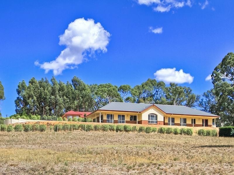 3 Beaumont Court, Mount Barker SA 5251