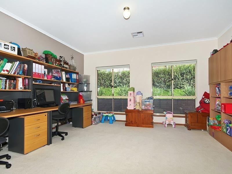 3 Beaumont Court, Mount Barker SA 5251