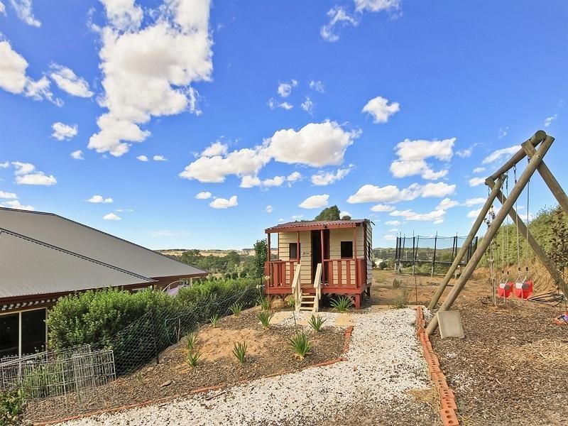 3 Beaumont Court, Mount Barker SA 5251