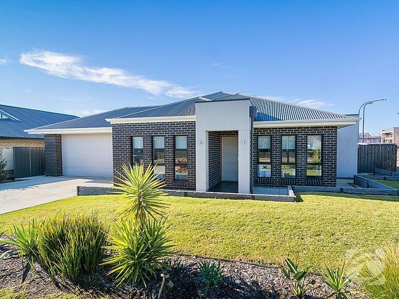2 Tilly Street, Mount Barker SA 5251