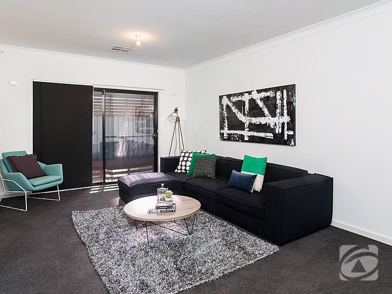 2 Tilly Street, Mount Barker SA 5251