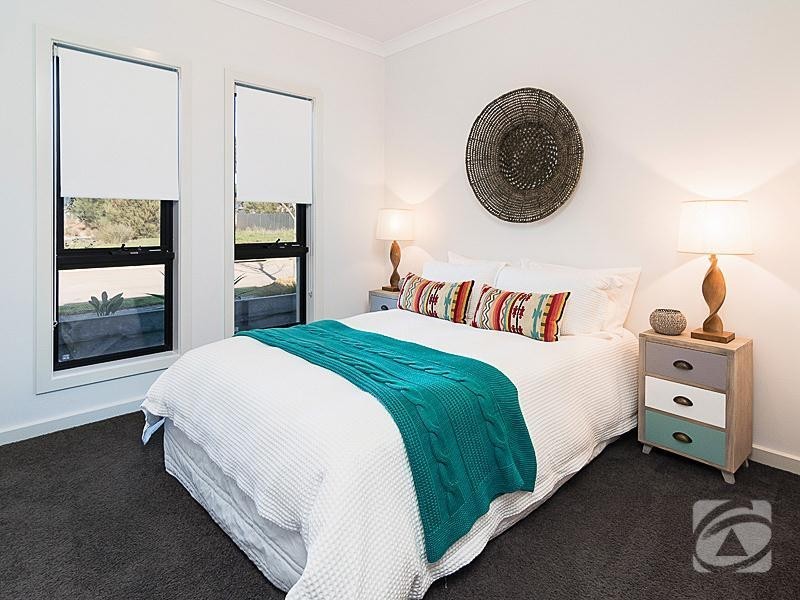 2 Tilly Street, Mount Barker SA 5251