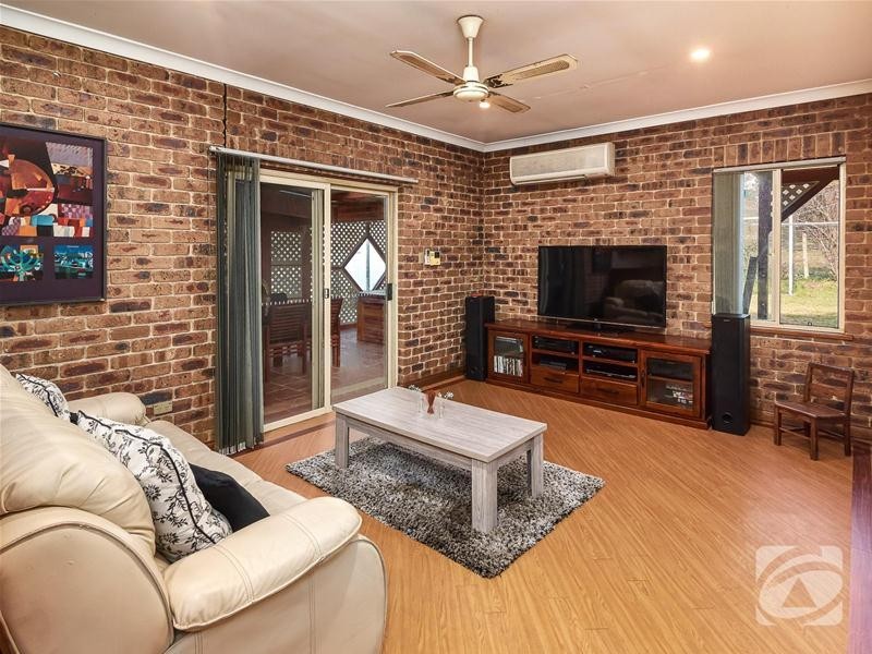 12 Hawthorn Street, Dawesley SA 5252