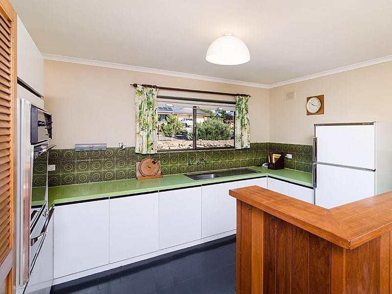 33 Marchant Road, Strathalbyn SA 5255