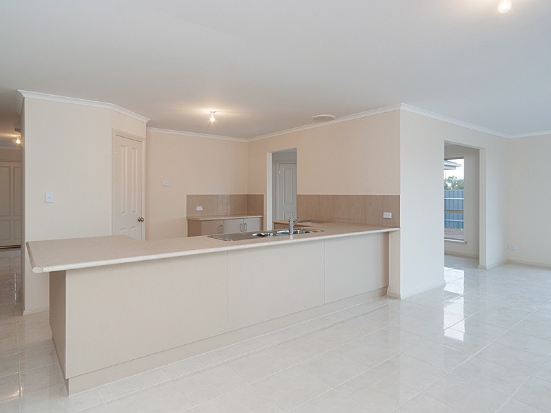 32 Glenalbyn Close, Strathalbyn SA 5255