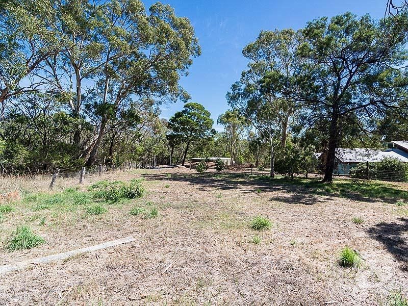 8 Pemberton Court, Macclesfield SA 5153