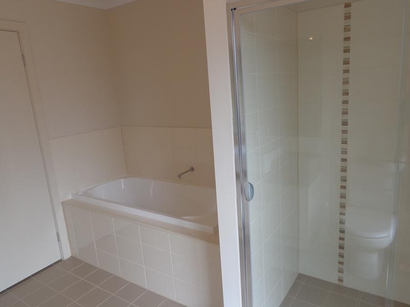 36 Douglas Drive, Mount Barker SA 5251