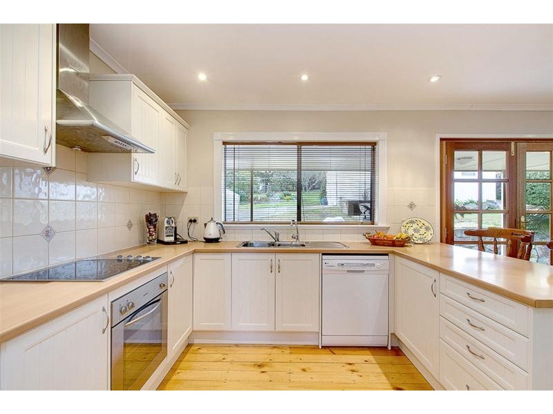 15 Ridge Road, Lobethal SA 5241