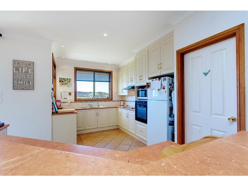 30 Dalmeny Drive, Mount Barker SA 5251