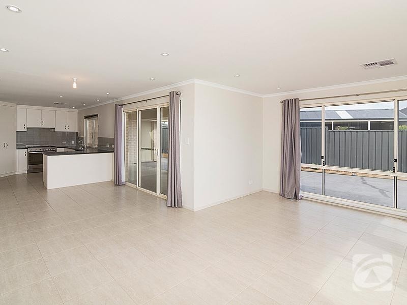 25 West Parkway, Mount Barker SA 5251