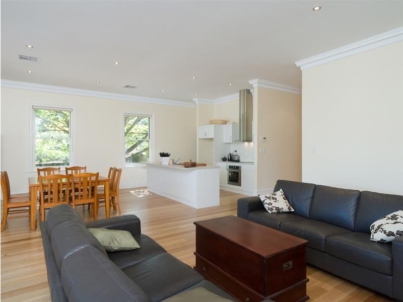 38 Alexandrina Road, Mount Barker SA 5251