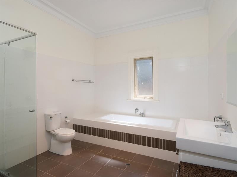 38 Alexandrina Road, Mount Barker SA 5251