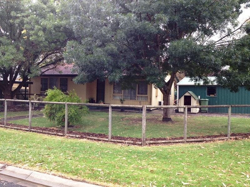 8 Whittaker Terrace, Mount Barker SA 5251