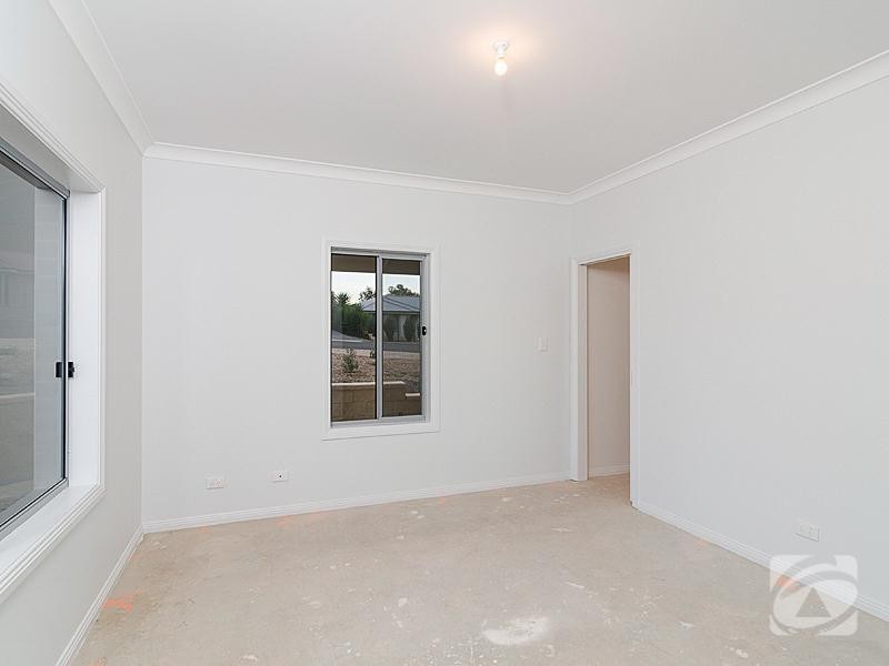37 Coronation Road, Strathalbyn SA 5255