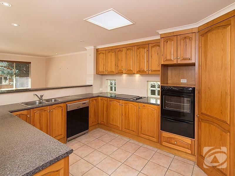 9 Edson Crescent, Littlehampton SA 5250