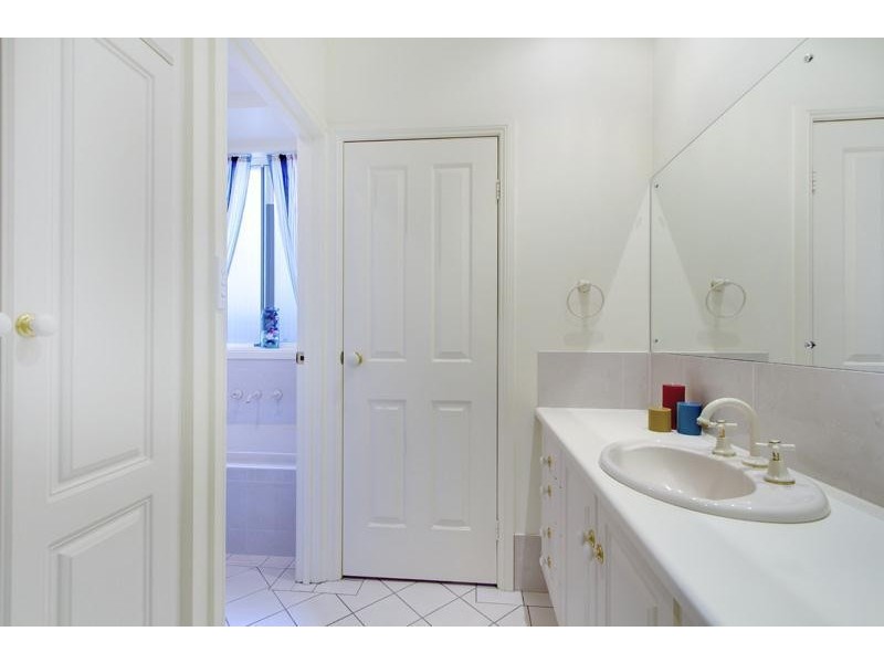 1 Silverwood Drive, Mount Barker SA 5251