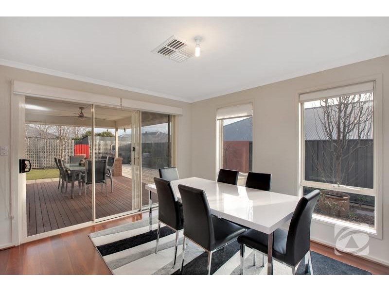 25 Hurling Drive, Mount Barker SA 5251