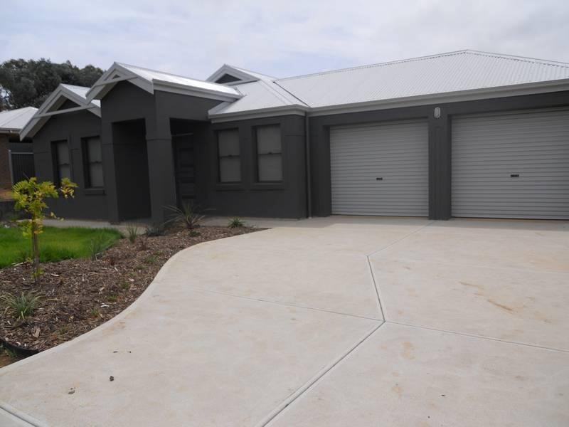 51 Princes Road, Mount Barker SA 5251