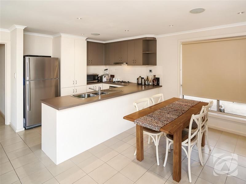 36 Douglas Drive, Mount Barker SA 5251