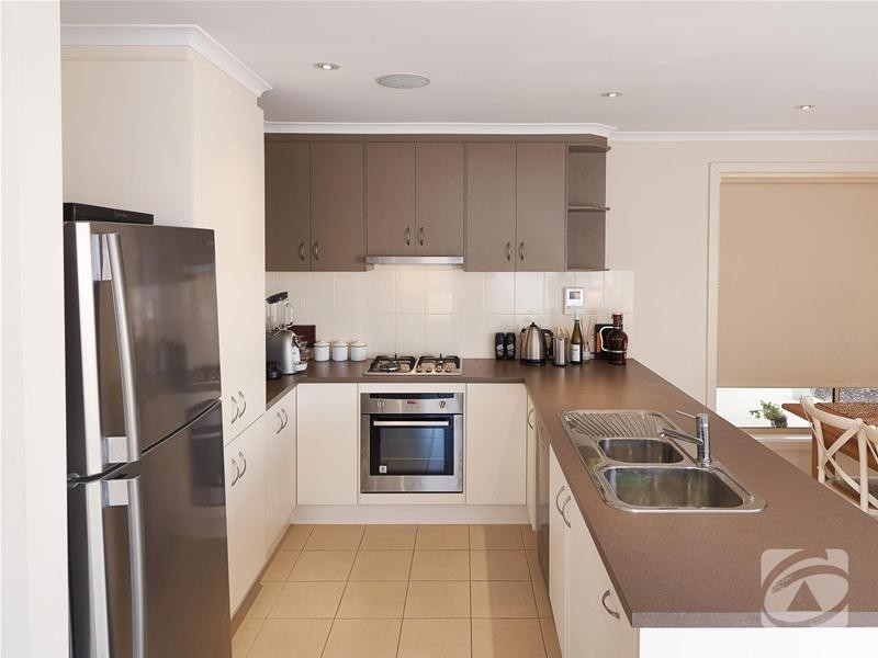 36 Douglas Drive, Mount Barker SA 5251