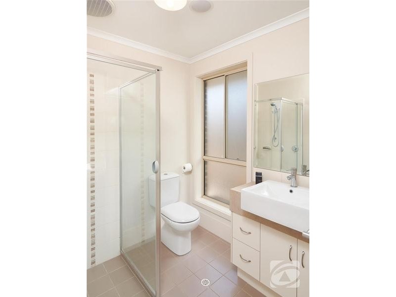 36 Douglas Drive, Mount Barker SA 5251