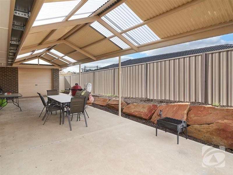 36 Douglas Drive, Mount Barker SA 5251