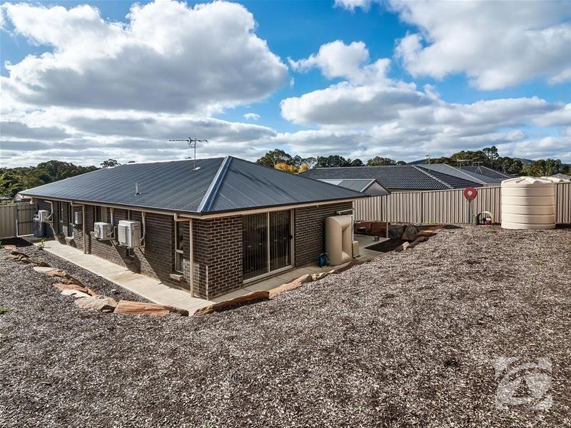 36 Douglas Drive, Mount Barker SA 5251