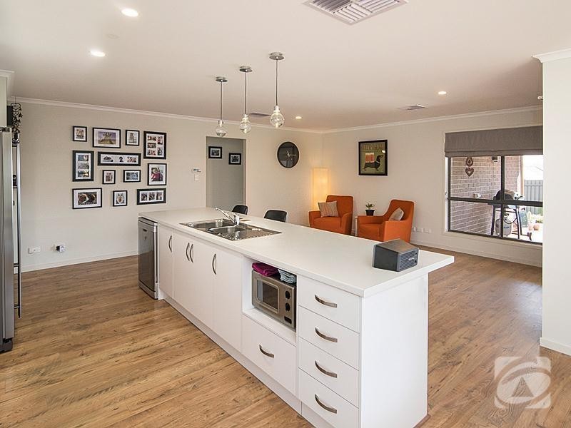 23 Adamson Court, Mount Barker SA 5251