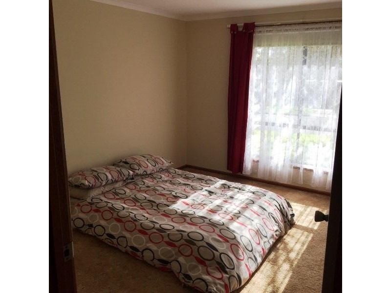 6 Hawthorn Way, Mount Barker SA 5251