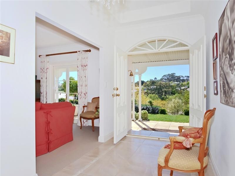 25 Waterford Avenue, Mount Barker SA 5251