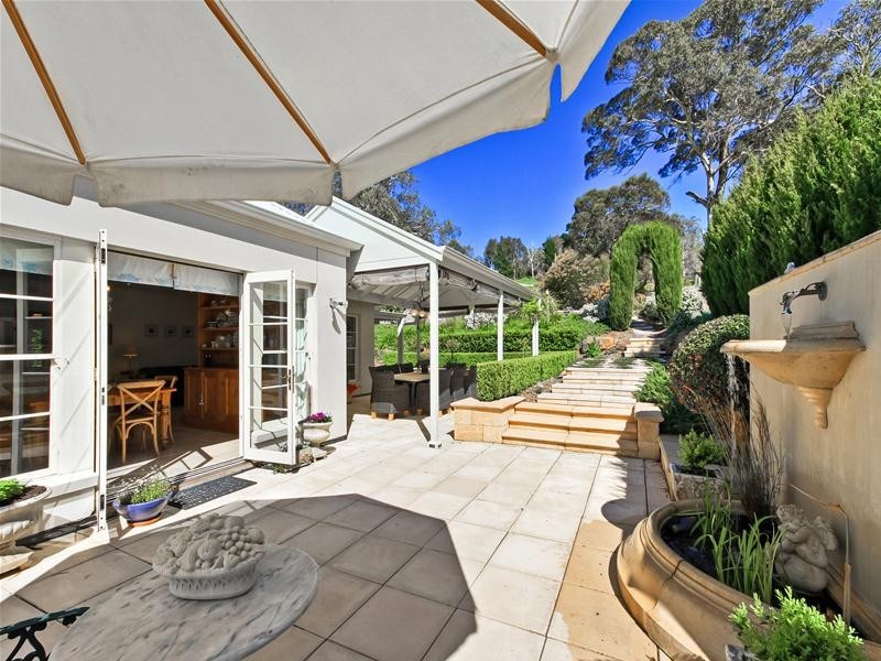 25 Waterford Avenue, Mount Barker SA 5251