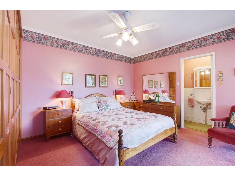 9 Kaesler Road, Hahndorf SA 5245