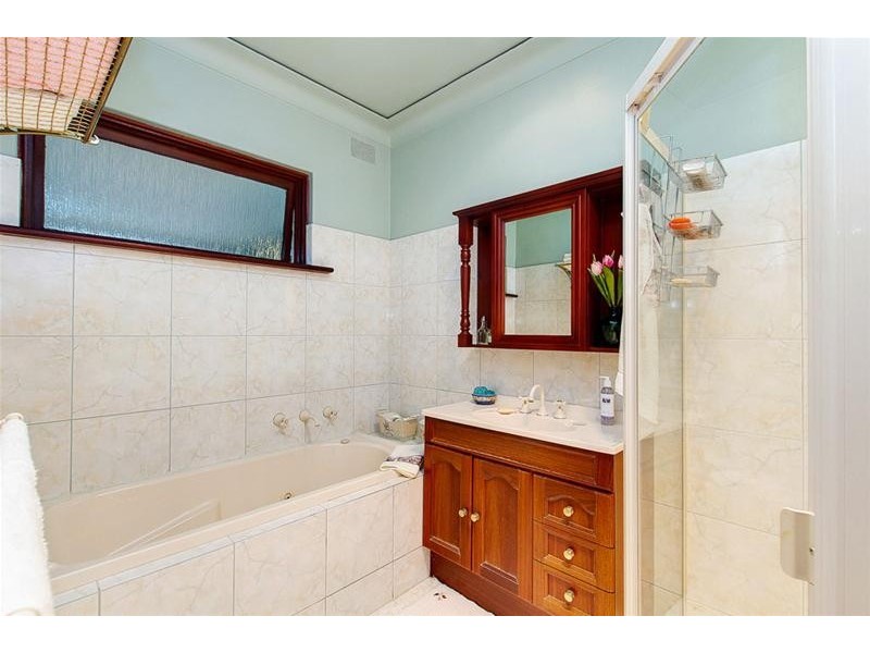 9 Kaesler Road, Hahndorf SA 5245