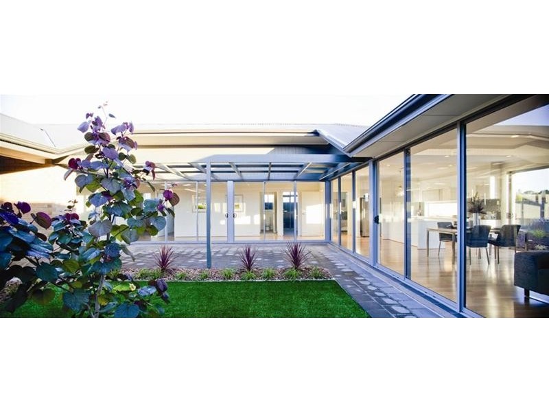 24 Greenfield Street, Mount Barker SA 5251