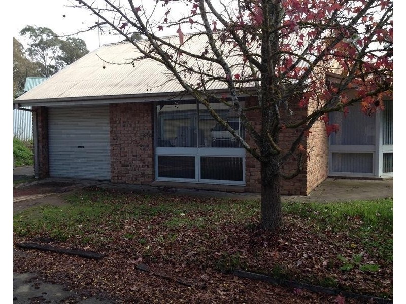 2/1 Murray  Avenue, Mount Barker SA 5251