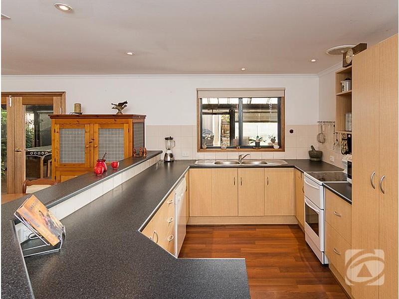 30 Fletcher Road, Mount Barker SA 5251