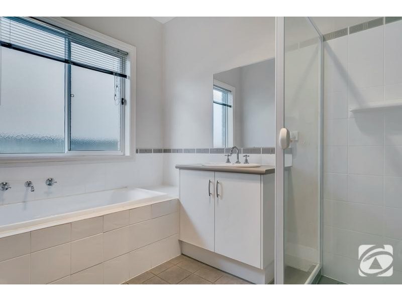 7 Herbig Court, Mount Barker SA 5251