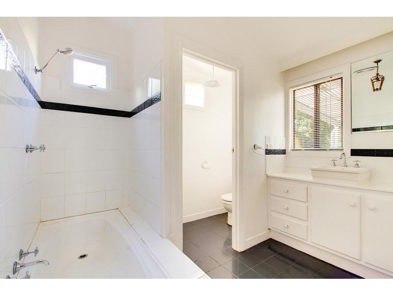 33 Ophir Avenue, Bridgewater SA 5155