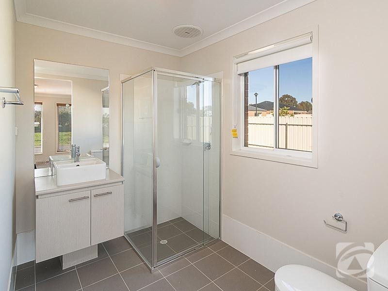 33 Lime Street, Strathalbyn SA 5255