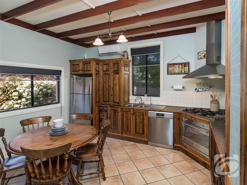 7 North Terrace, Littlehampton SA 5250