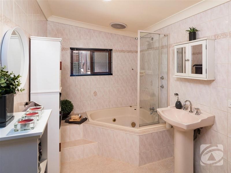 7 North Terrace, Littlehampton SA 5250