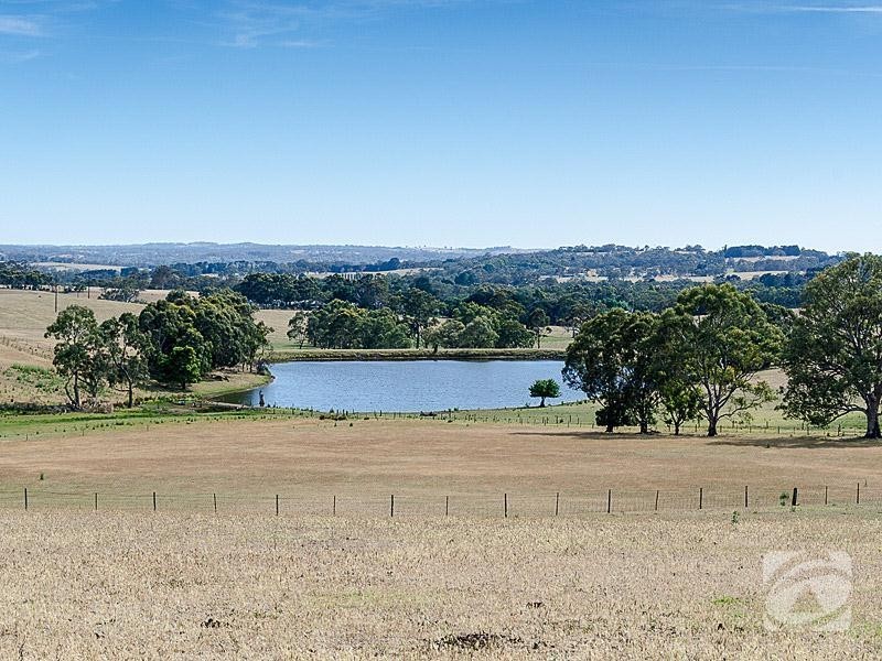 1845 Strathalbyn Road, Flaxley SA 5153