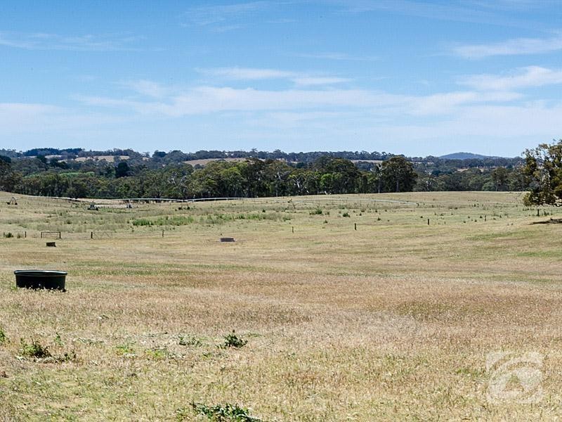 1845 Strathalbyn Road, Flaxley SA 5153