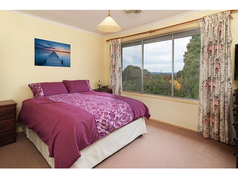 8 Miels Road, Crafers SA 5152