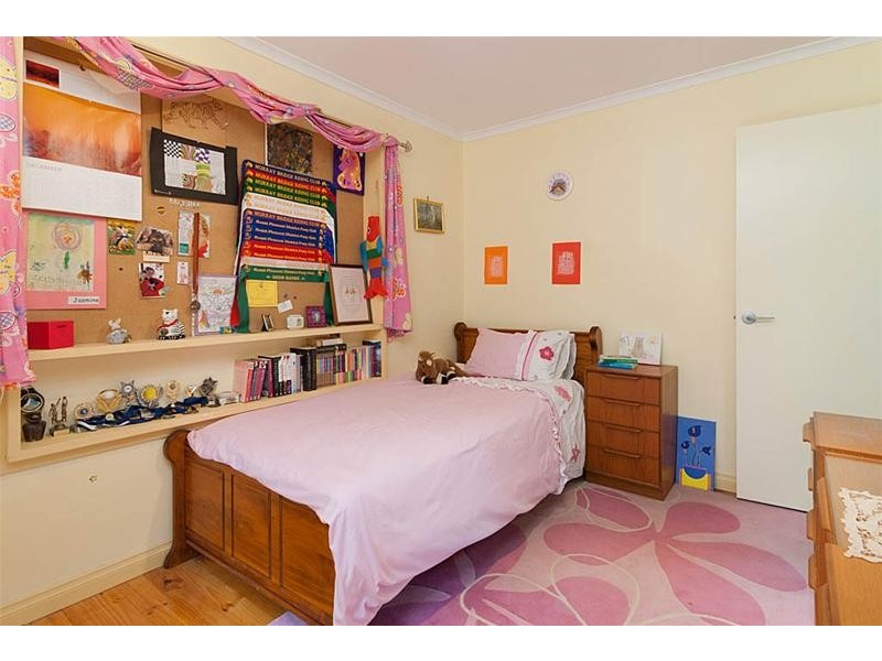 8 Miels Road, Crafers SA 5152