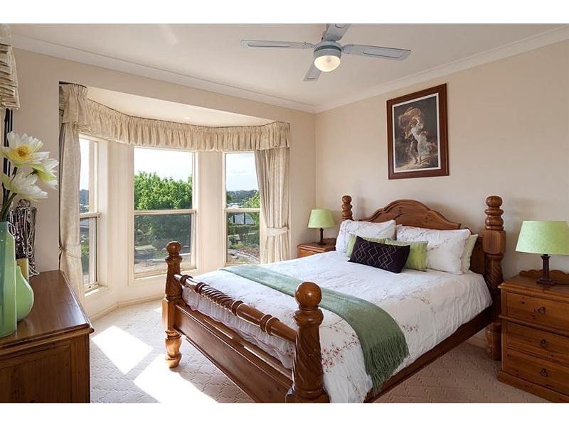 16 Tremayne Drive, Mount Barker SA 5251