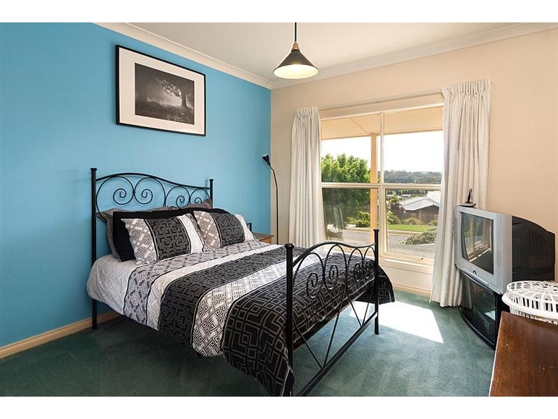 16 Tremayne Drive, Mount Barker SA 5251